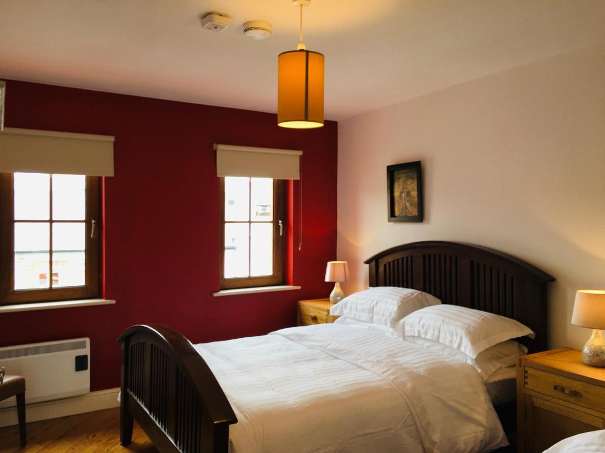 Apartment 8, Clifden Bay Apartments エクステリア 写真
